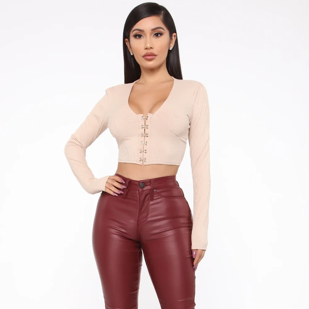 Crop Top - Picture 2 of 4